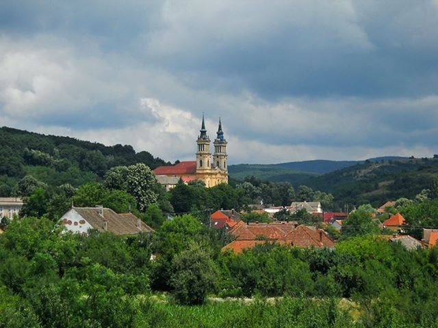 Radna Basilica Maria Radna, Arad | Explorow.com